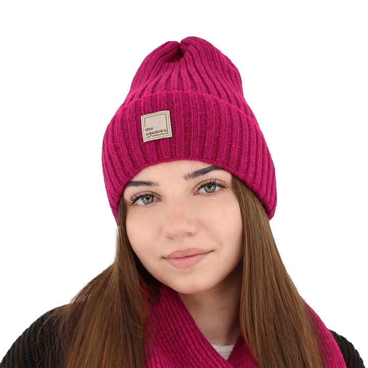 Czapka zimowa damska, różowa, z wełną merino Benedetta