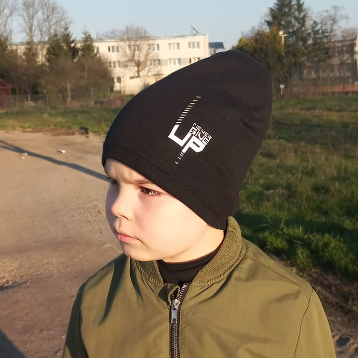 Czapka jesienna, wiosenna dla chłopca, czarna, bawełniana Kaltel