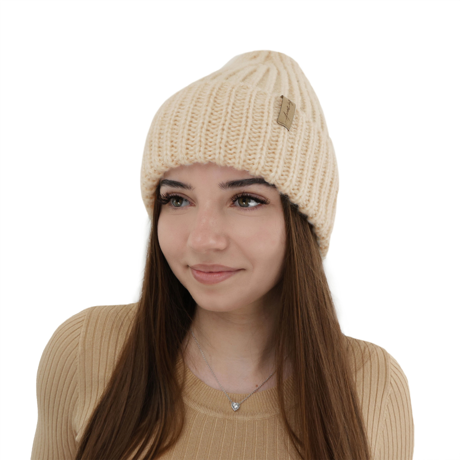 Czapka zimowa damska, kremowa, z wełną merino Caro