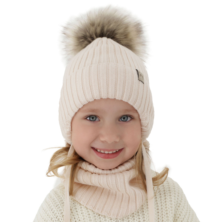 Czapka i komin dla dziewczynki zimowy komplet, jasnobeżowy, wiązany, 100% wełniany merino, z pomponem Junika