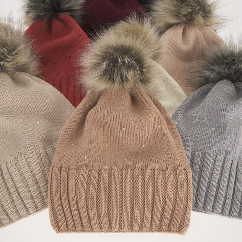 Czapka zimowa damska, bordowa, z wełną merino Malga