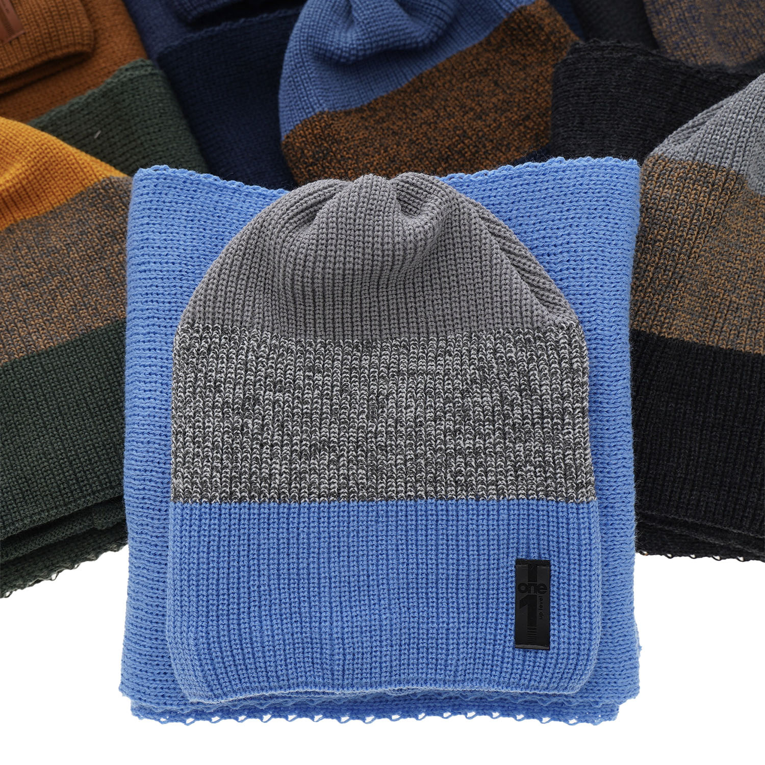 Czapka i szalik dla chłopca zimowy komplet, brązowy Sonik