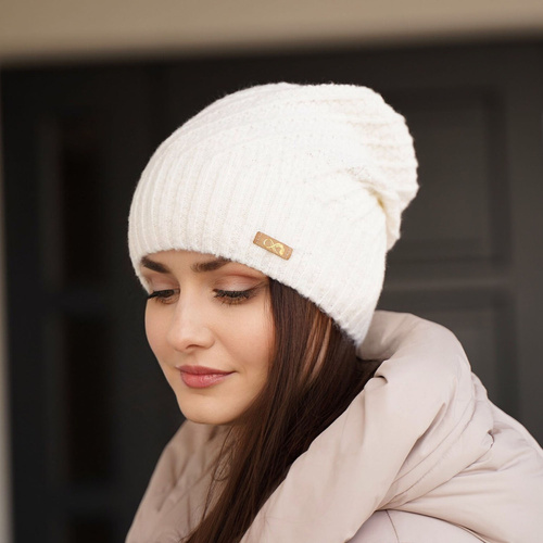 Czapka zimowa damska, kremowa, Misha