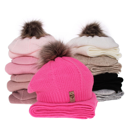 Beret i szalik dla dziewczynki zimowy komplet, beżowy, z pomponem Elif