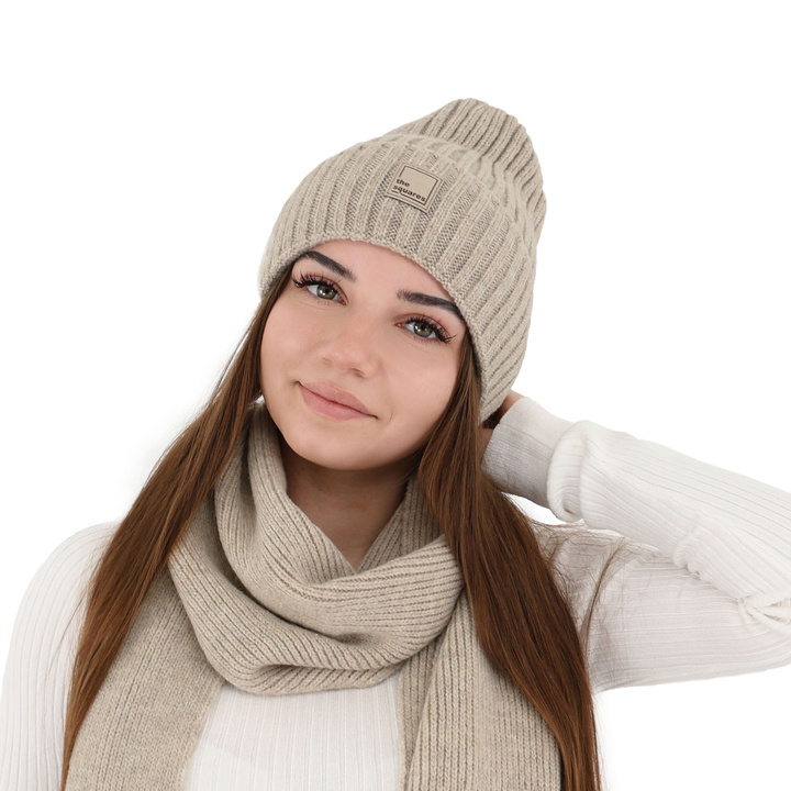 Czapka zimowa damska, beżowa, z wełną merino Benedetta