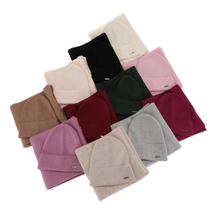 Czapka i szalik damski zimowy komplet, wrzosowy, 100% wełniana merino Melpomena