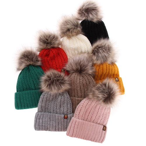 Czapka zimowa damska, czerwona, z pomponem, Rene