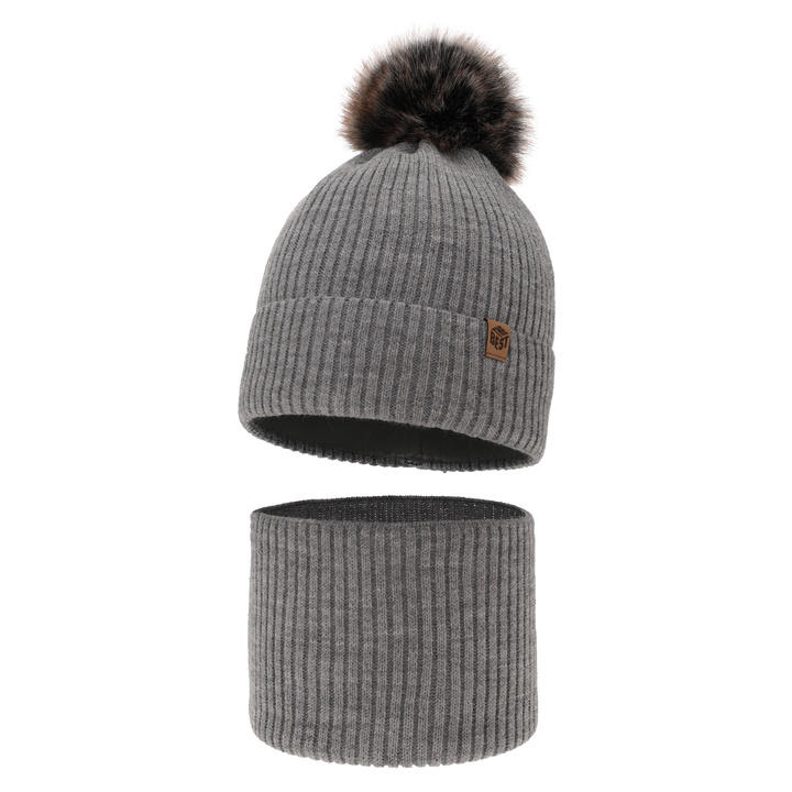 Czapka i komin dla chłopca zimowy komplet, jasnoszary, z pomponem Wizar