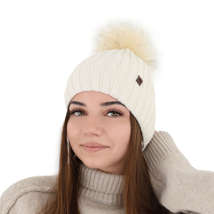 Czapka zimowa damska, kremowa, z wełną merino Texa