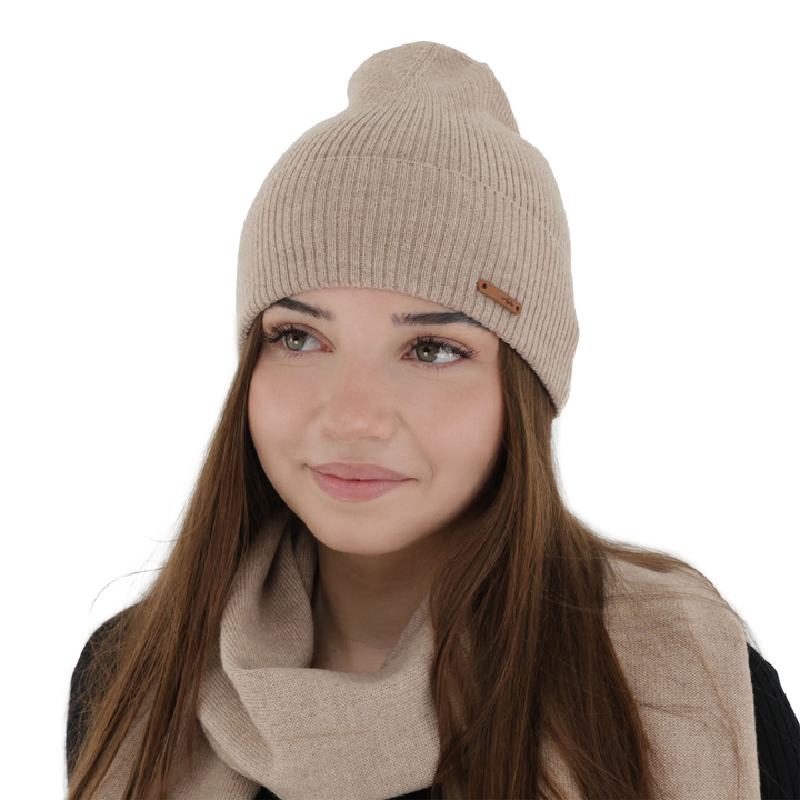 Czapka jesienna, zimowa damska, beżowa, 100% wełniana merino, Flerra