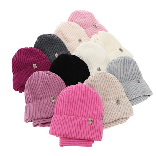 Czapka i komin dla dziewczynki, zimowy komplet, jasnoróżowy, 100% wełniany merino, Patricia