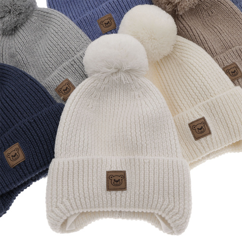 Czapka zimowa dla chłopca, beżowa, 100% wełniana merino, podszyta wełnianym polarem, wiązana Tacco
