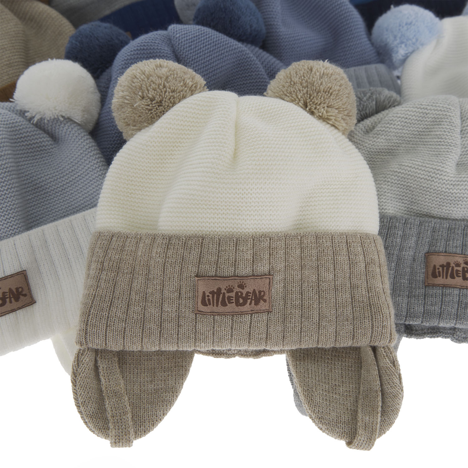 Czapka jesienna, wiosenna dla chłopca, biała, z dwoma pomponami, wiązana Gigant