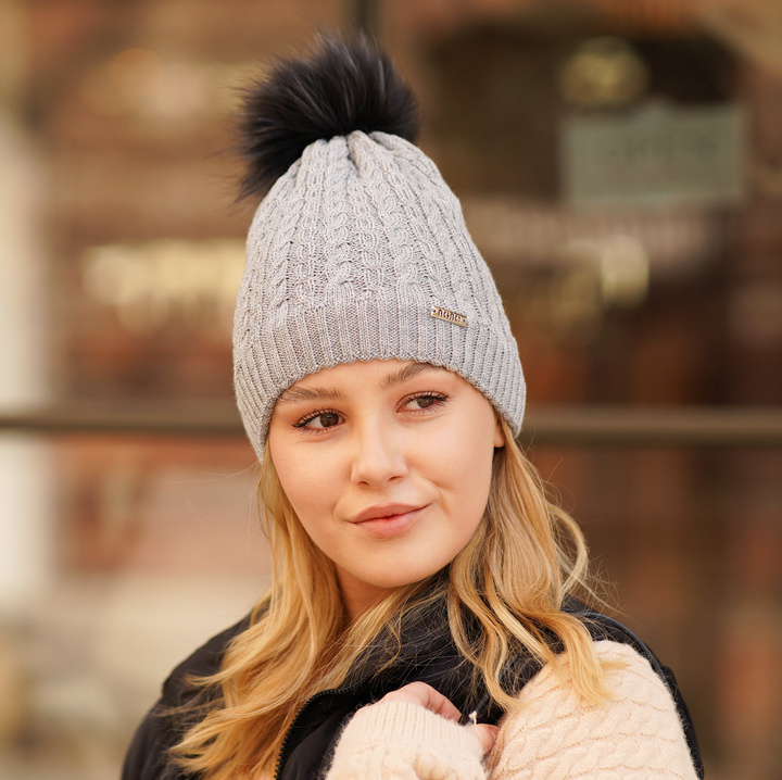 Czapka zimowa damska, szara, z pomponem, 100% wełniana merino Satina