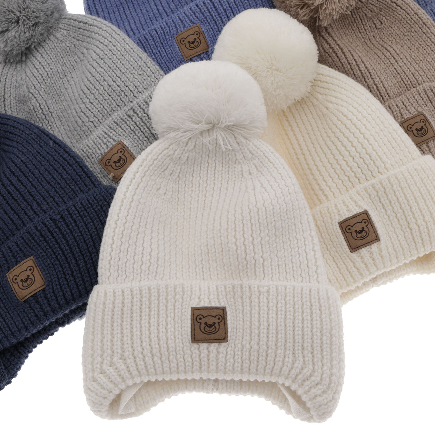 Czapka zimowa dla chłopca, beżowa, 100% wełniana merino, podszyta wełnianym polarem, wiązana Tofik