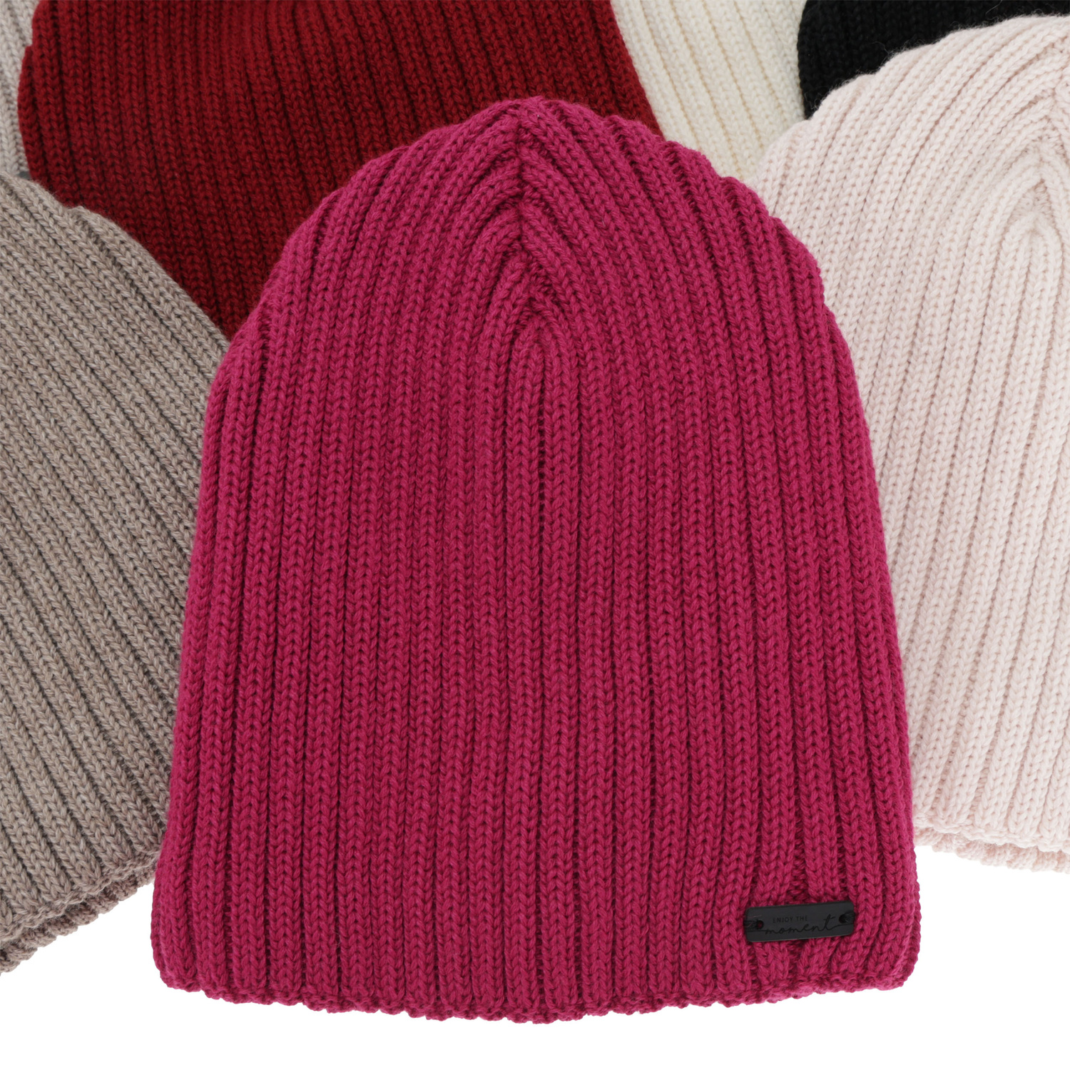 Czapka zimowa damska, camel, z wełną merino Soletta