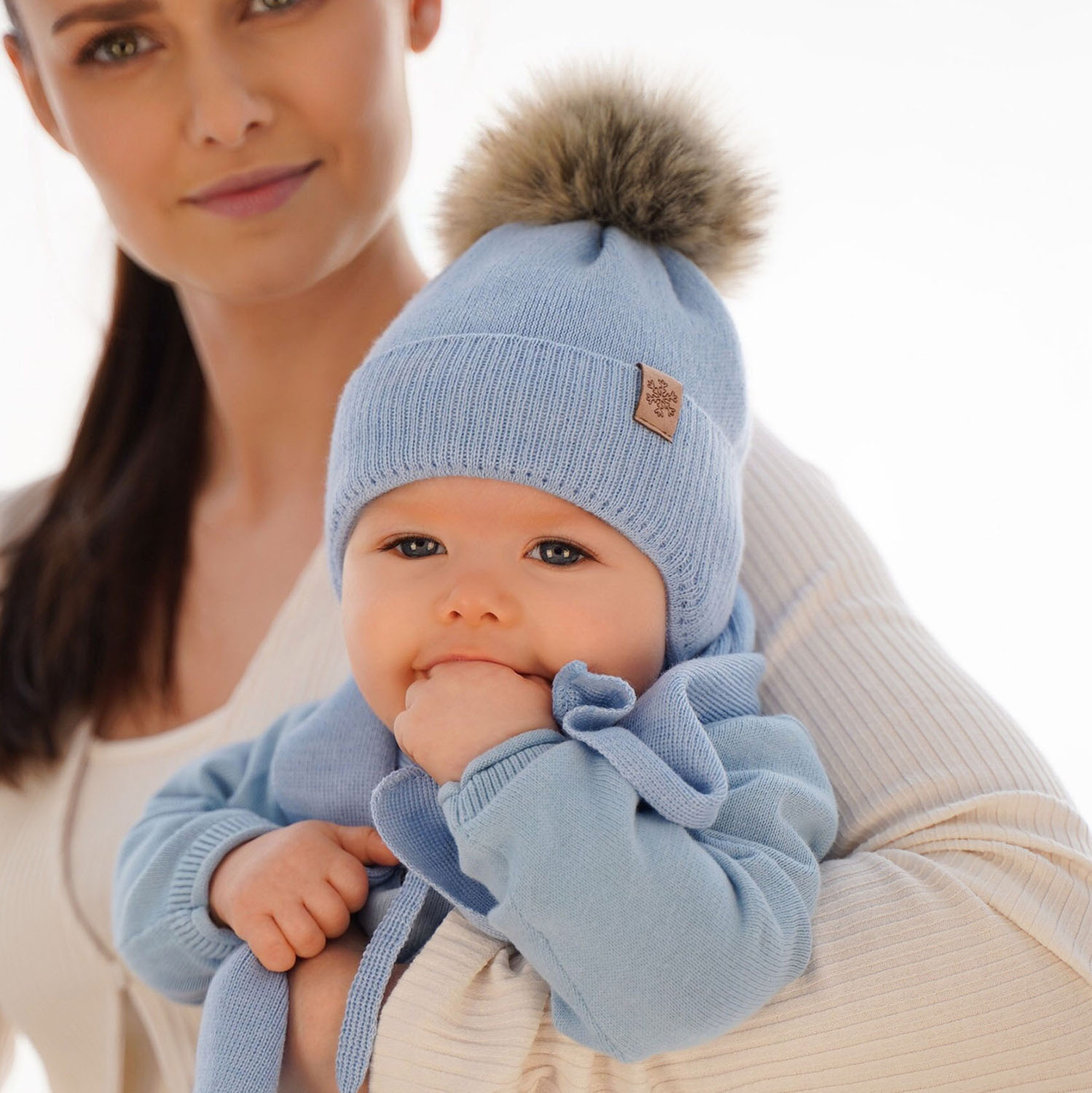 Czapka i szalik dla chłopca zimowy komplet, niebieski, z pomponem, z wełną merino Rafael