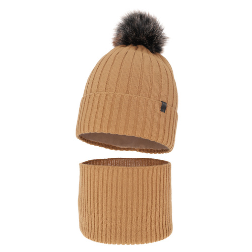 Czapka i komin dla chłopca zimowy komplet, camel, z pomponem Relax