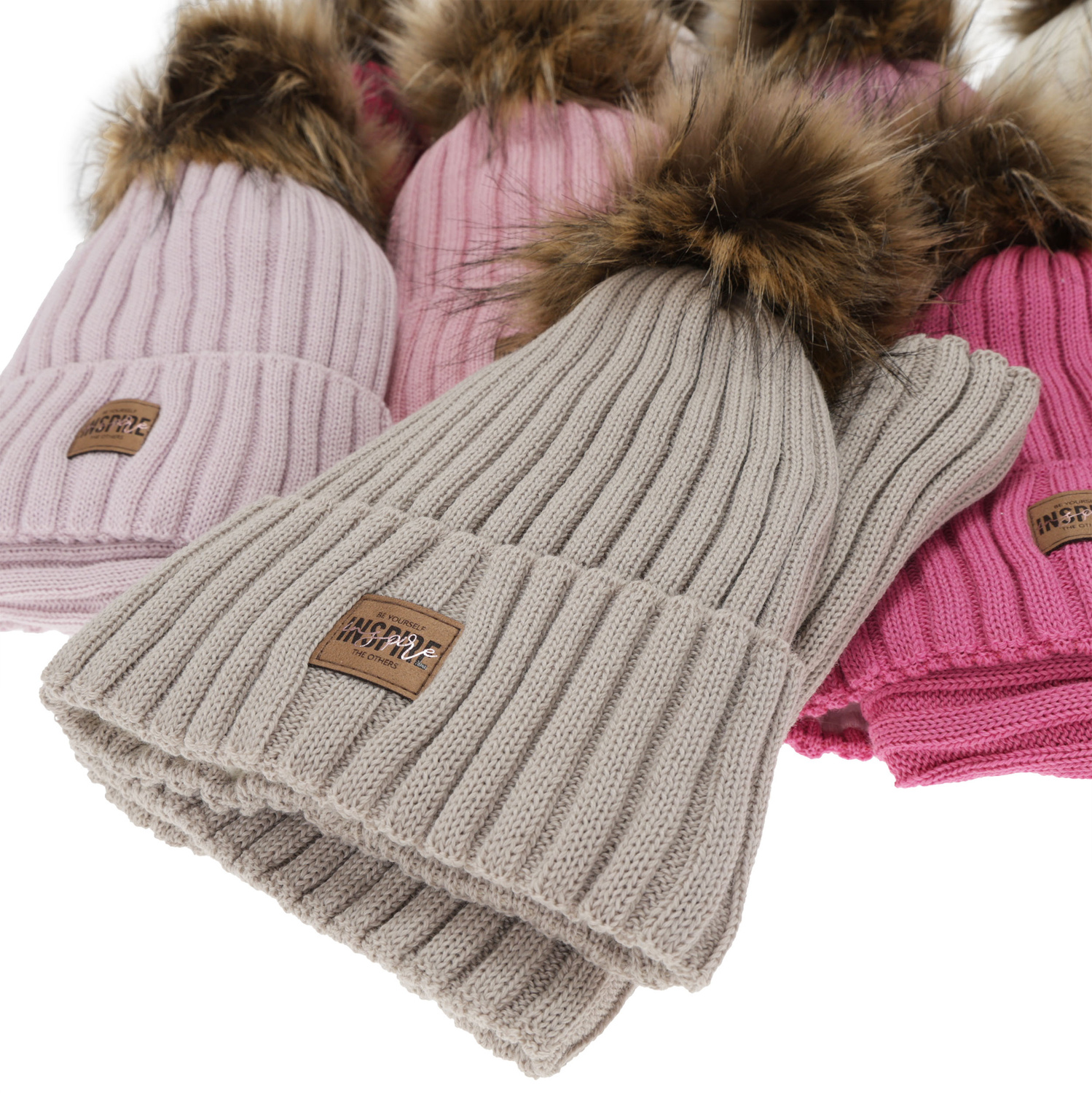 Czapka i komin dla dziewczynki zimowy komplet, jasnoróżowy, podszyty polarem, z wełną merino Bellina