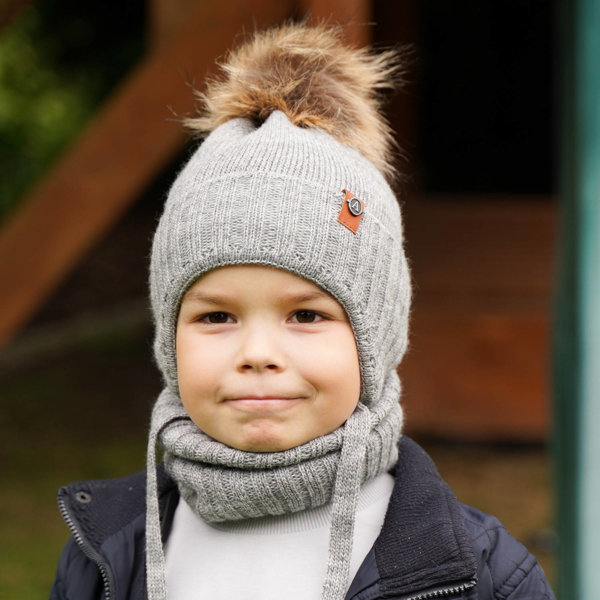 Komplet zimowy dla chłopca: czapka i komin jasnoszary Dominik