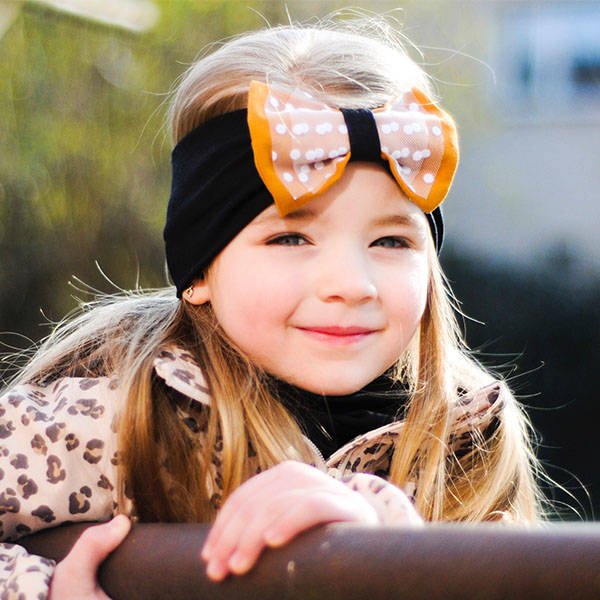 Opaska bawełniana dziewczęca z kokardą jesienna/wiosenna czarna Celinka