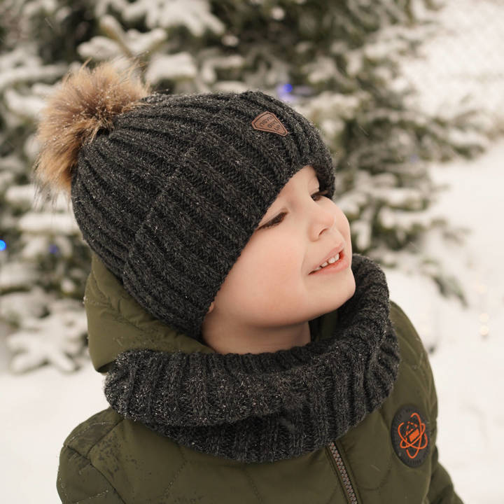 Komplet dla chłopca: czapka i komin zimowy ciemnoszary Garet